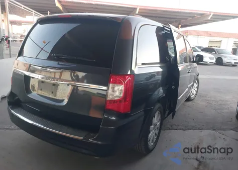 2014 Chrysler Town & Country Touring from USA, damaged, VIN 2C4RC1BG9ER171082